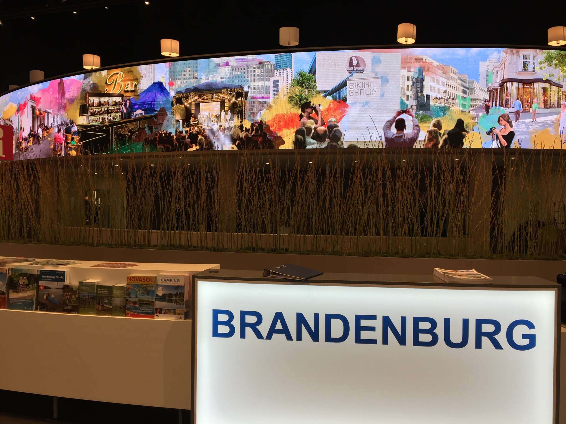 Capital Region Berlin-Brandenburg – Curved LED-Wall